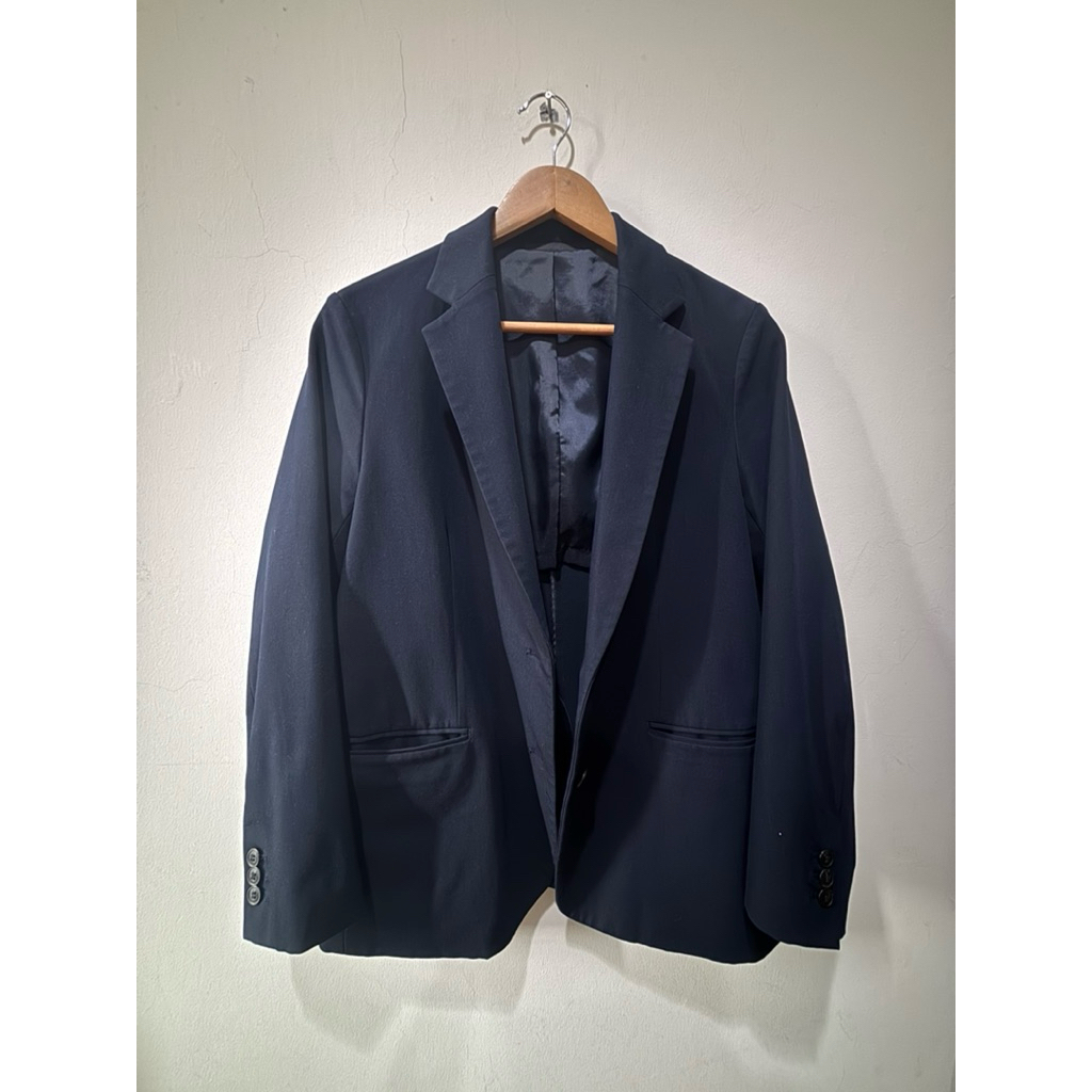 Uniqlo Blazer Wanita