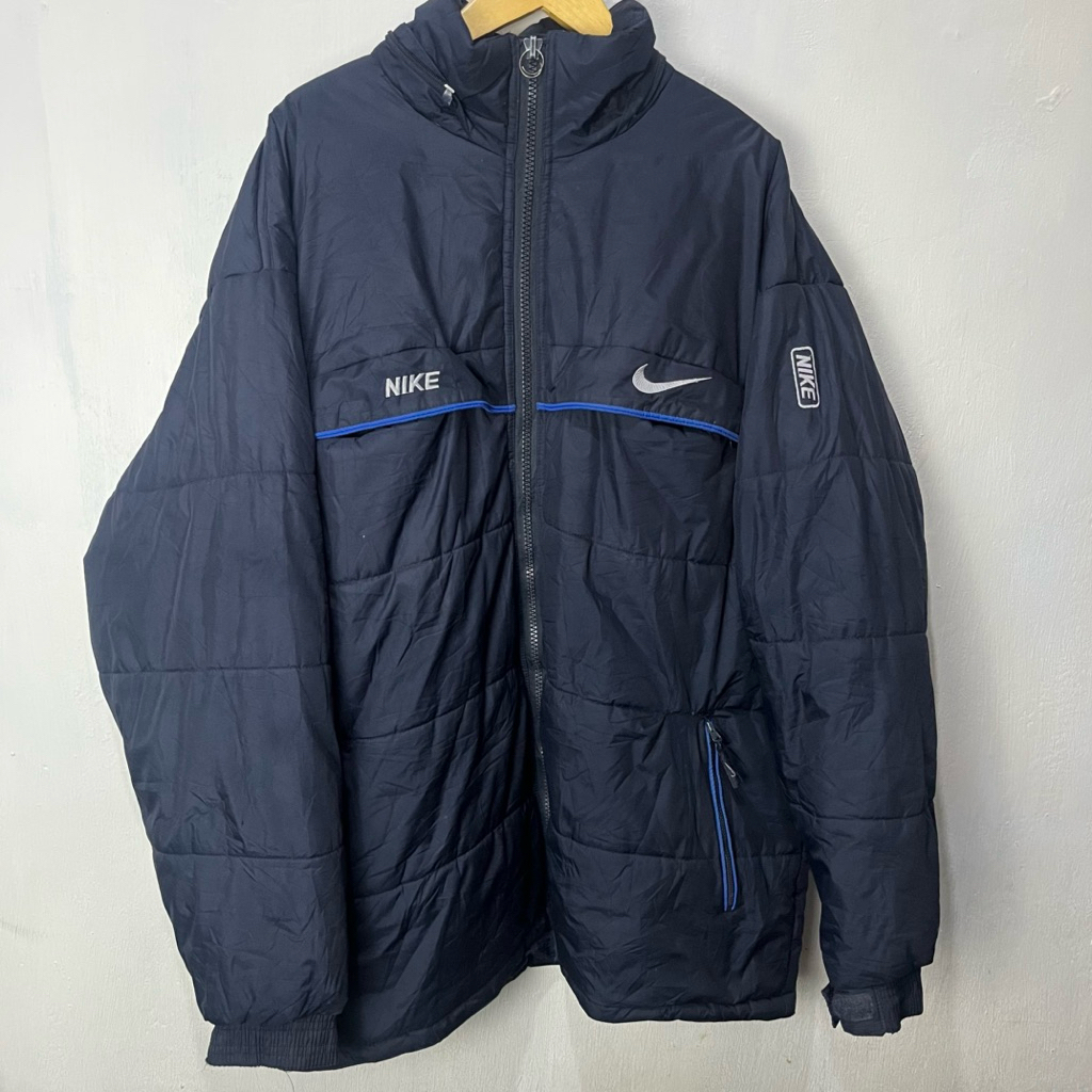 Jaket Puffer Nike Vintage