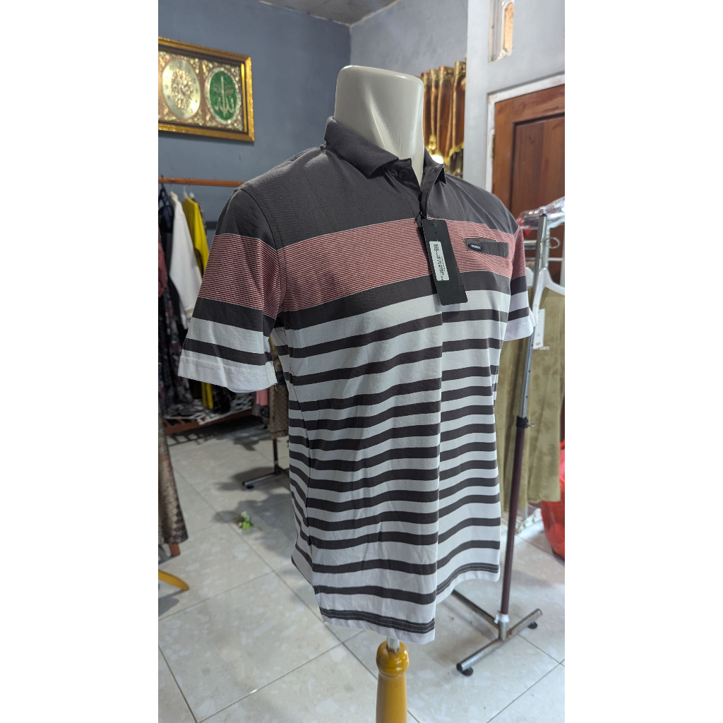 Kaos kerah cressida original