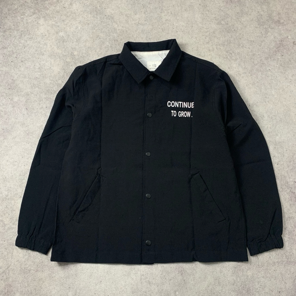 ATTENTION COACH JACKET Des 37