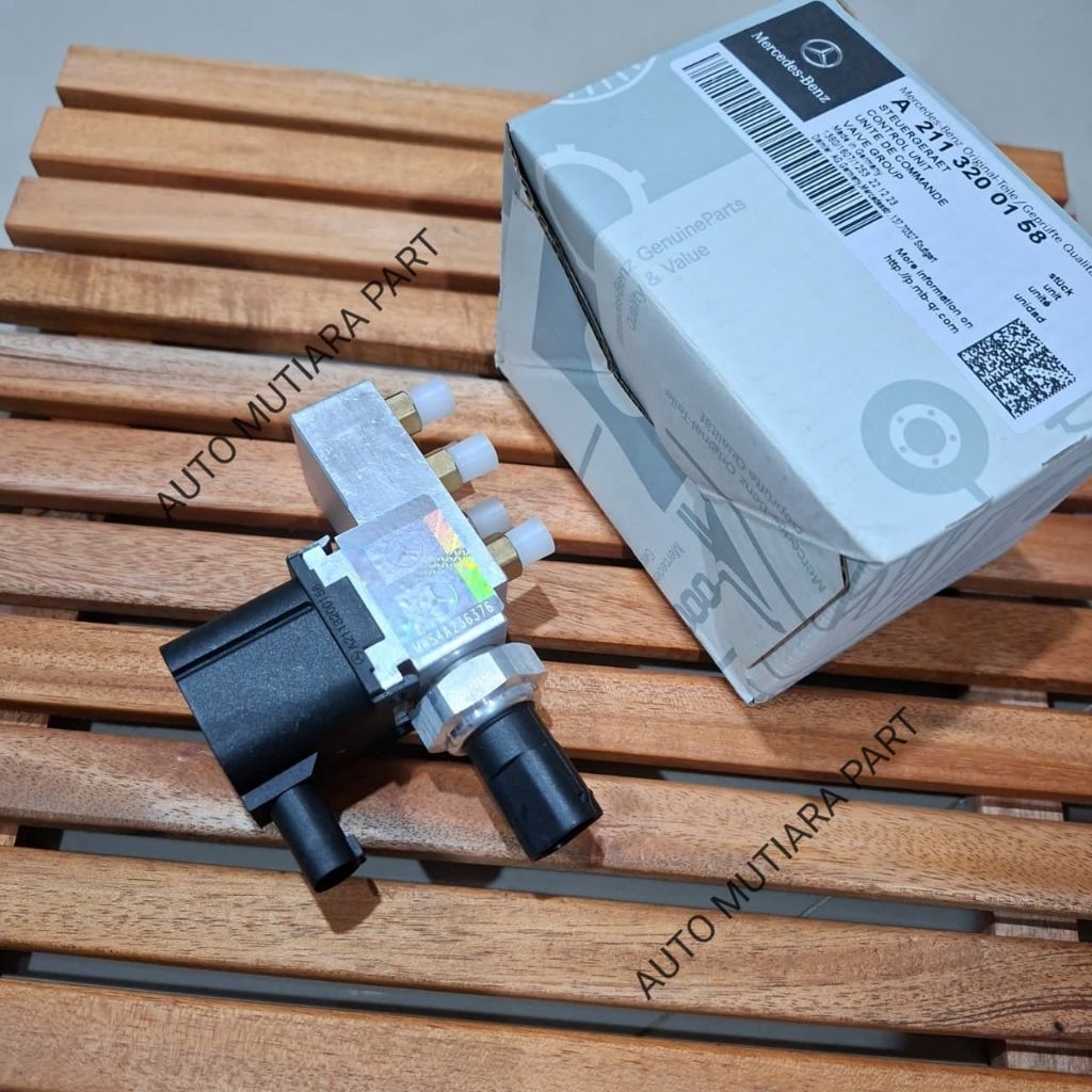 VALVE BLOCK AIRSUSPENSION MERCEDES BENZ W211 E-CLASS E220 E280 VALVE BLOCK W211 A2113200158/A2113200