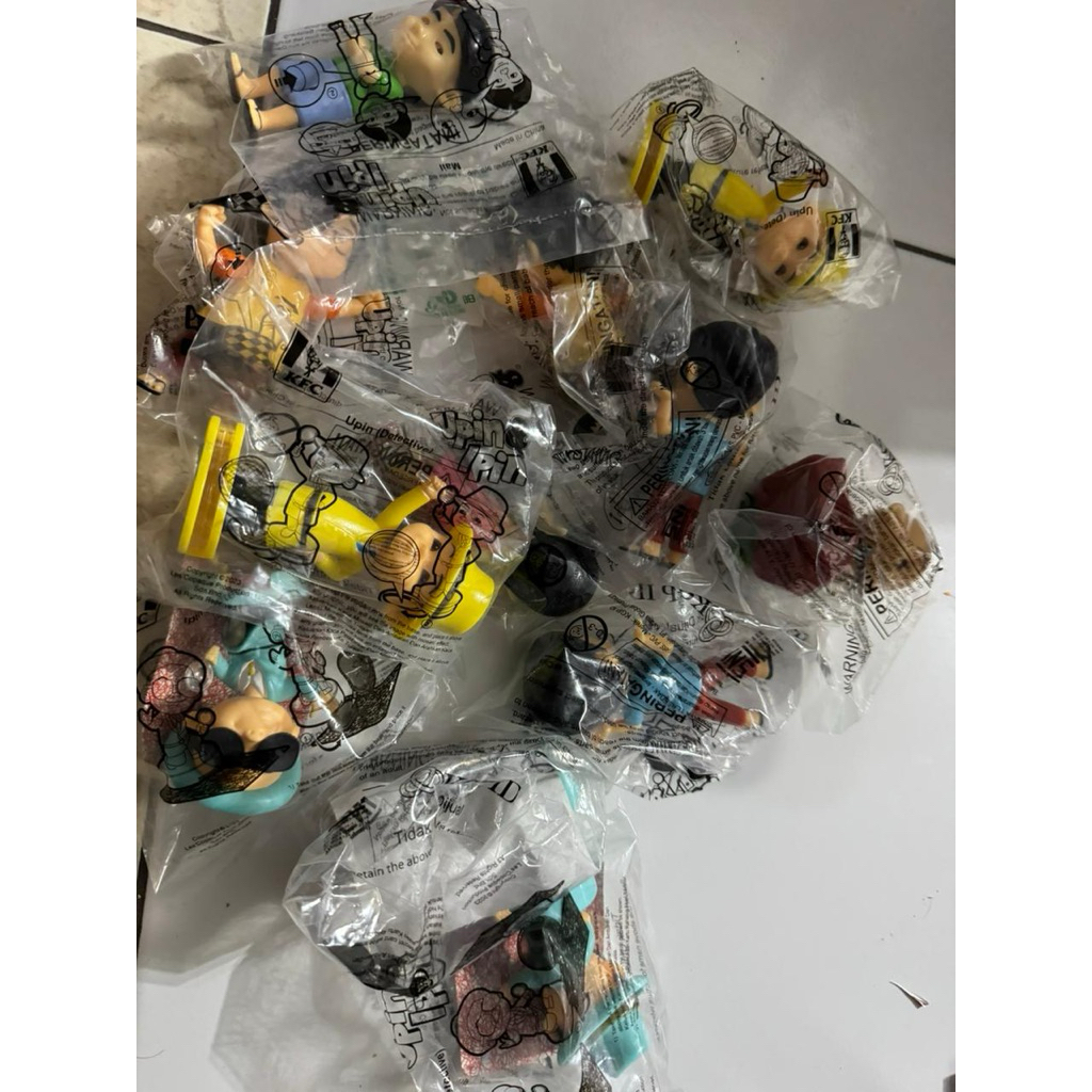 [READY STOCK] kfc kids meal x upin ipin ehsan mail meimei  upin detektif  ipin biasa meimei  ehsan s