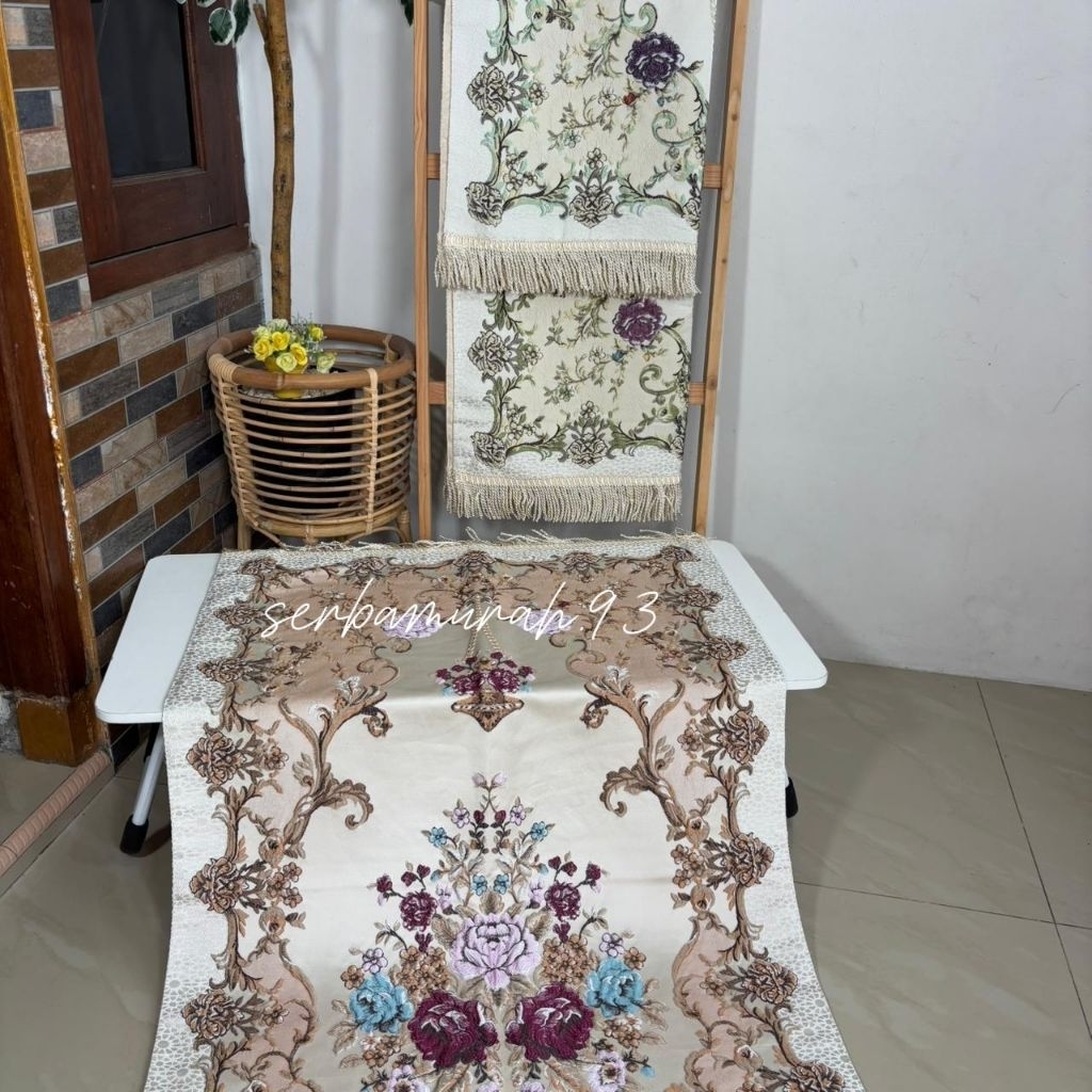 Sajadah Turkey Premium  Sajadah Seserahan ukuran besar 120 x 70 cm motif bordir bunga timbul elegan 