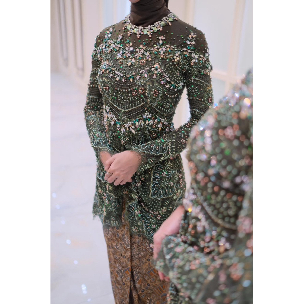preloved kebaya only custom made by Ivory studio
