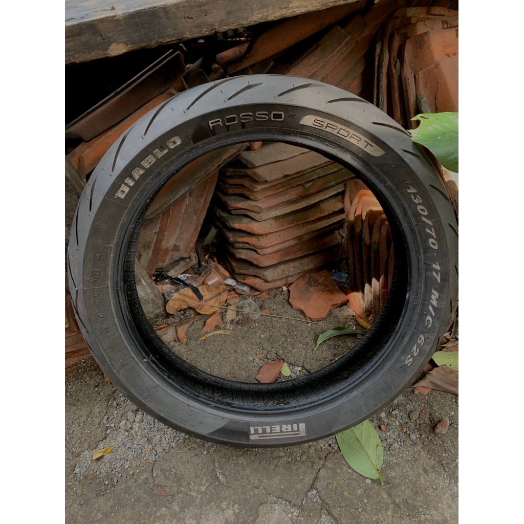 Ban Pirelli Diablo Rosso Sport 130/70-17