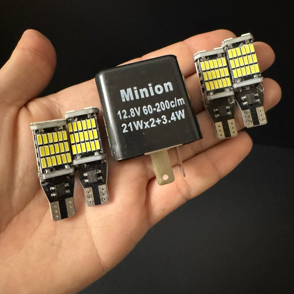 PAKET 1 Flasher Bunyi Minion plus 4 Sein Super Terang 45 Mata LED Cocok Untuk Semua Tipe Motor denga