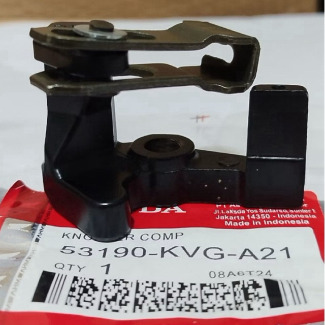 KNOCKER SAMBUNGAN HANDLE KANAN VARIO 125/150 KVG