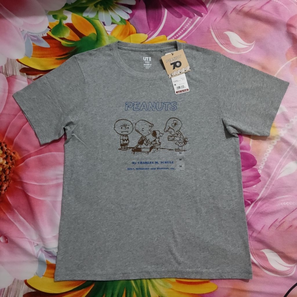 T-Shirt Uniqlo x Peanuts - Peanuts ver Awal Abu2