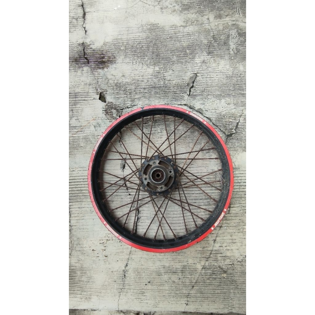 VELG DEPAN JARI JARI RING17