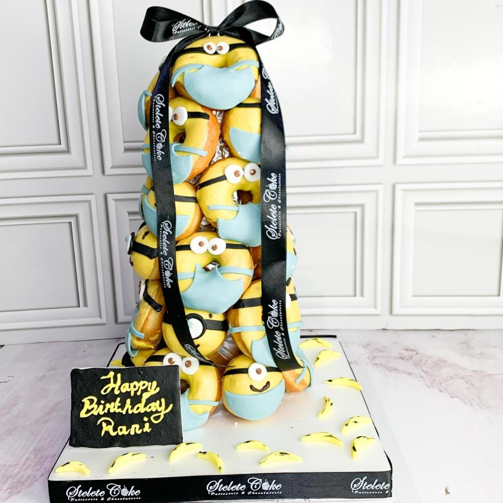 Donat/Donat Ulang Tahun/Donat Tower Tema Minion/Donat Tower