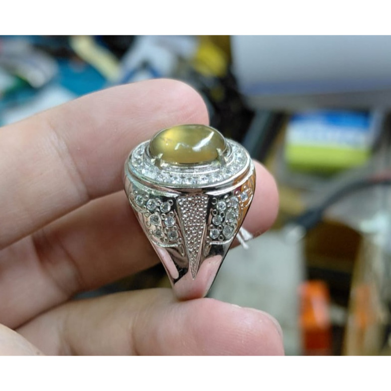 Cincin Batu Idocrase Bio Solar Aceh IDC030 Giwang Melintir Ikatan Perak Mewah Size Kantoran