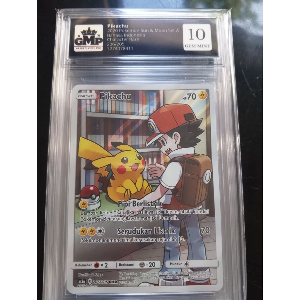 Pokemon TCG Pikachu 2020 CHR Matahari & Bulan Grade Master Pro 10