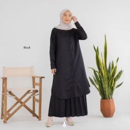 (Preloved) Alur cerita sachi oneset - tunik dg rok plisket hitam