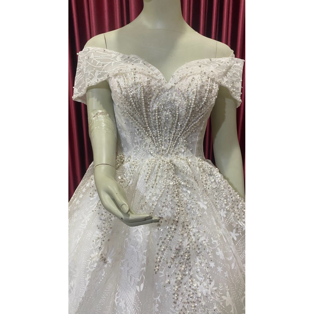 Gaun Pengantin Sabrina putih bersih 75-90