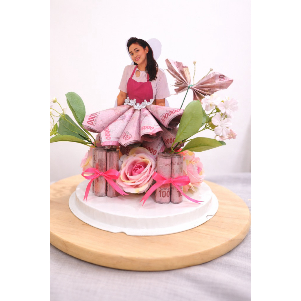 Money cake figure/money cake birthday/money gift figure/cake uang ulang tahun/kado uang/hadiah uang/