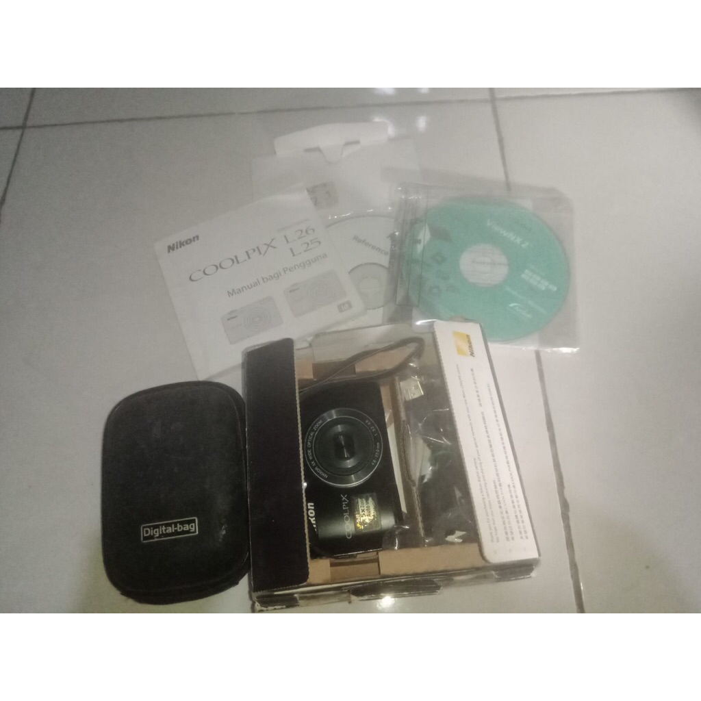 Nikon Coolpix L26