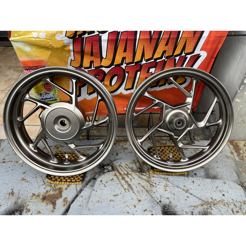 Velg Vario 160 Repaint Titanium Grey