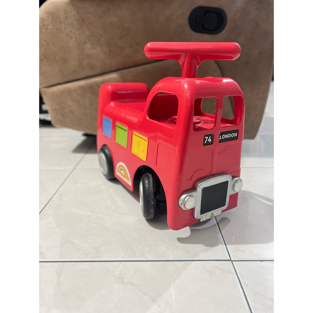 ELC Happyland London Bus Ride On/ preloved