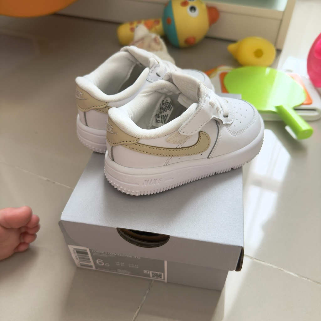 PRELOVED NIKE FORCE ONE Baby Shoes EU 22 / 12cm