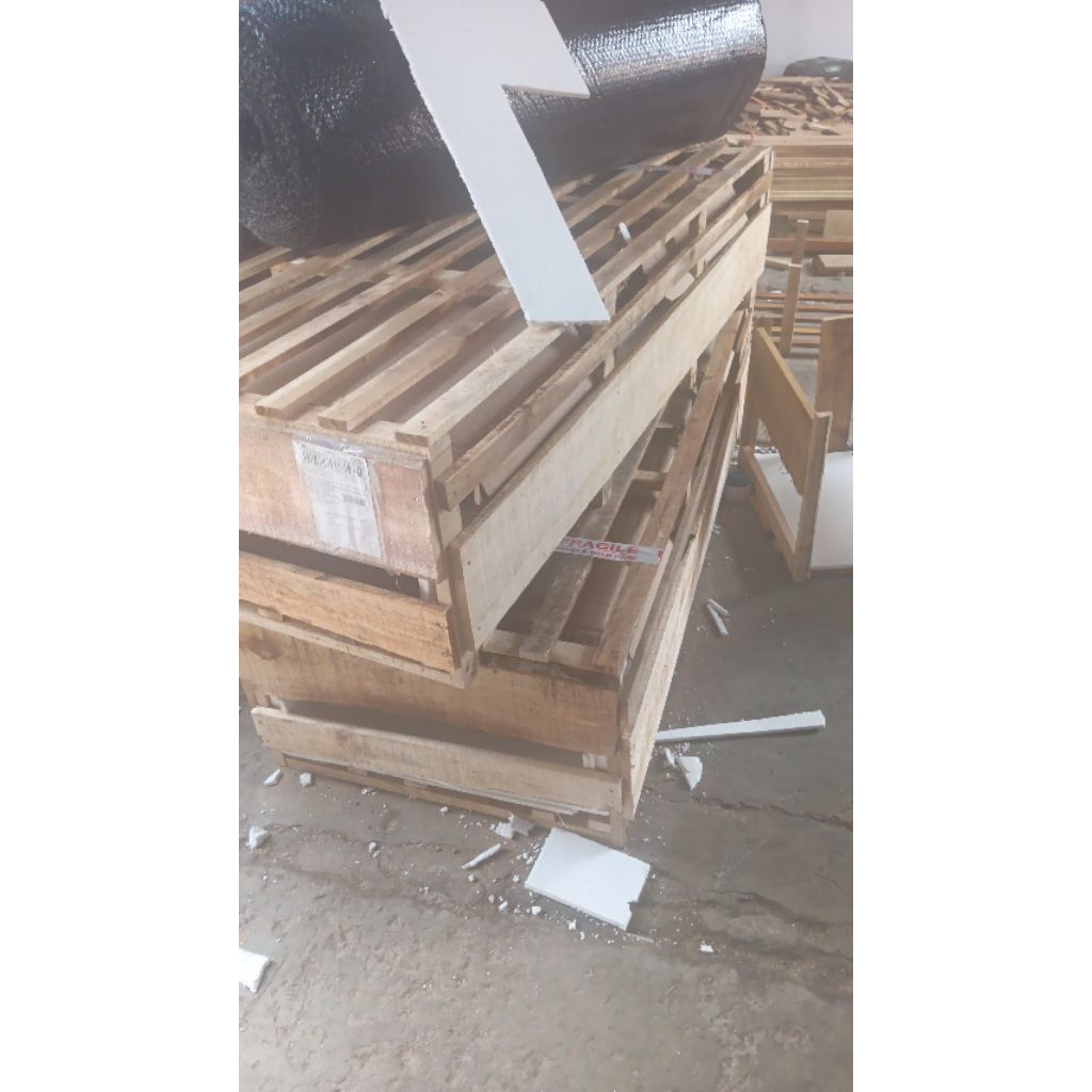 PCKING KAYU FUL MAKAM MEGA NISAN