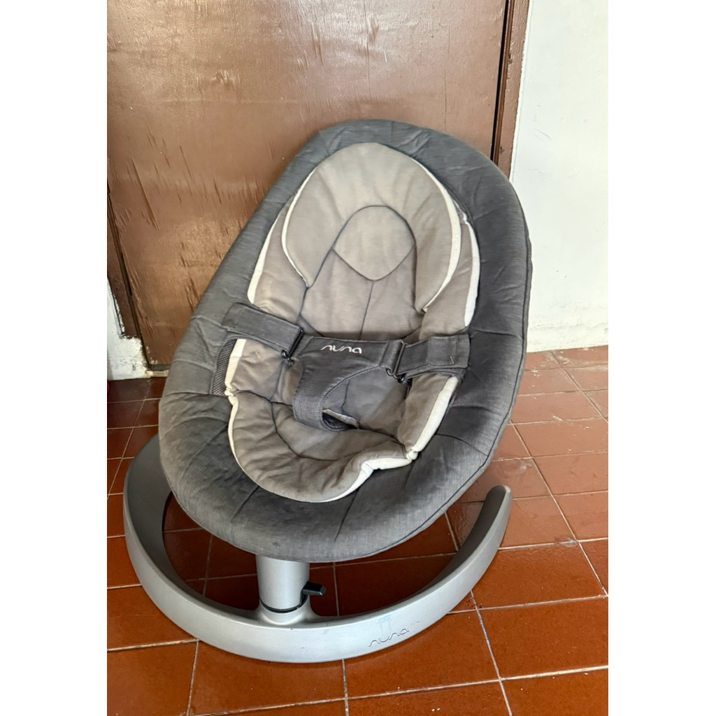 Nuna Leaf Grow Granite - Kursi Goyang Anak Bayi