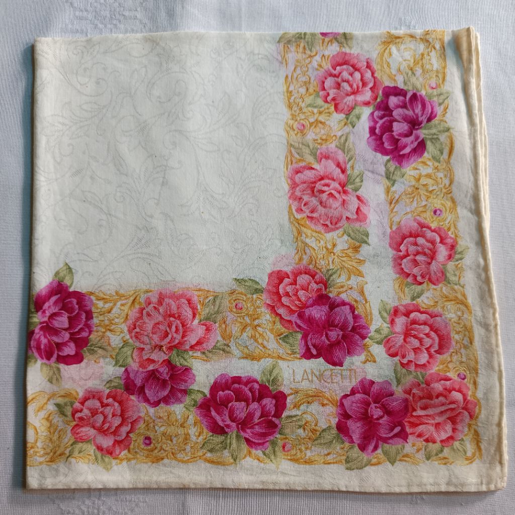 Saputangan Brand Lancetti