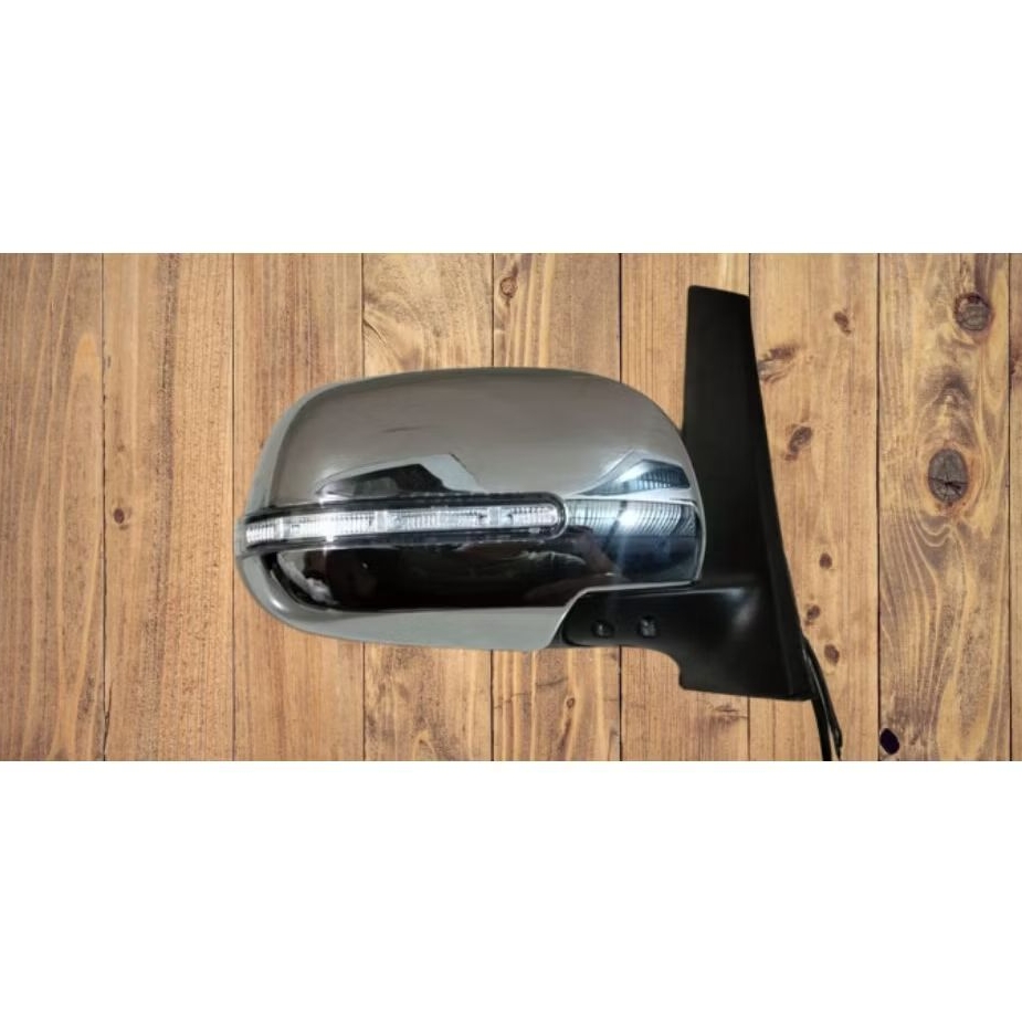 Spion Mobil Toyota Avanza Xenia 2005-2015 kanan kiri dilengkapi Lampu LED original