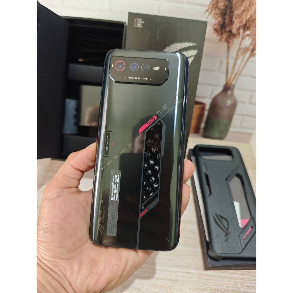Asus rog phone 6 8/256 garansi resmi second like new