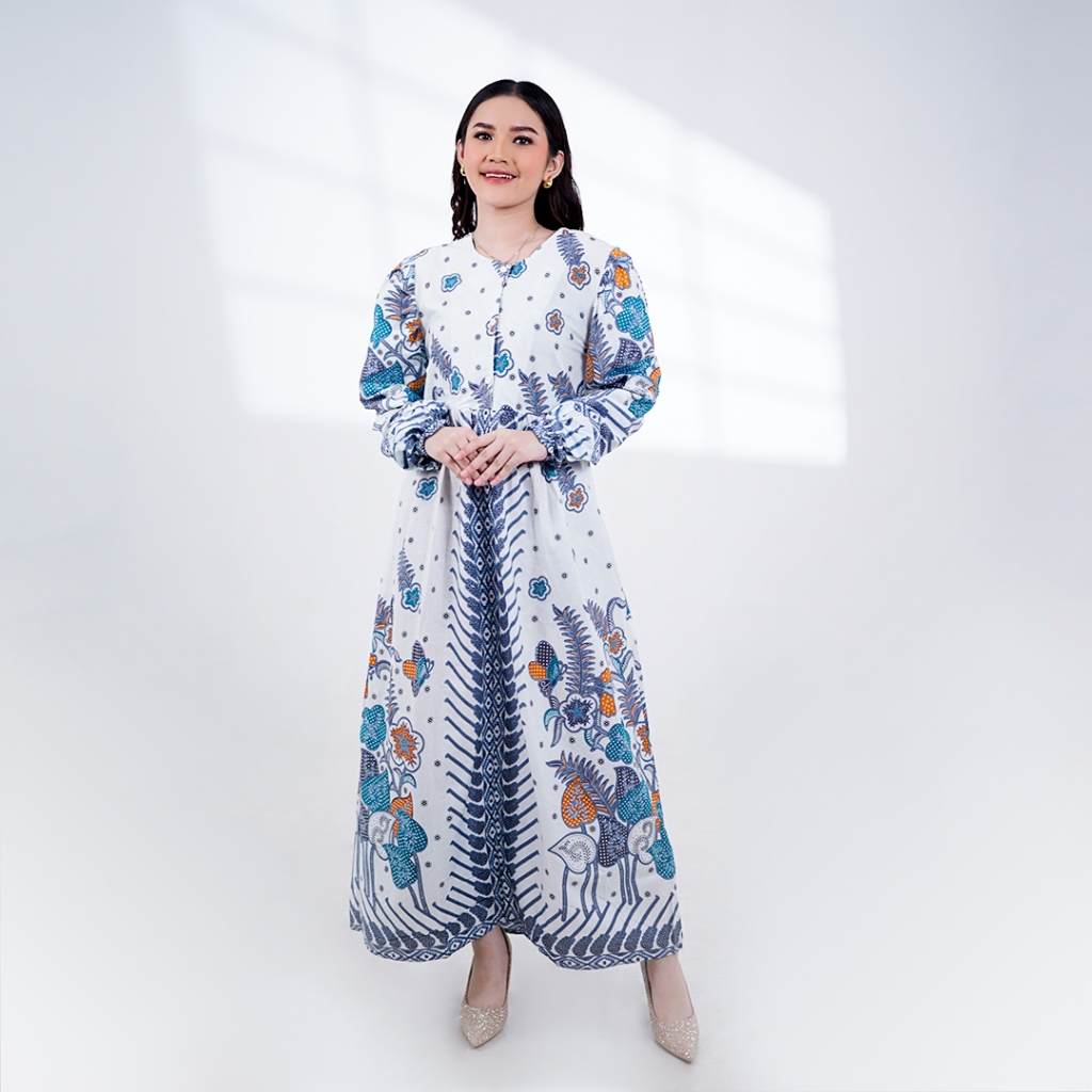 BATIK TRUSMI Dress Batik Wanita Gamis Batik Motif Sinaran Putih MOP