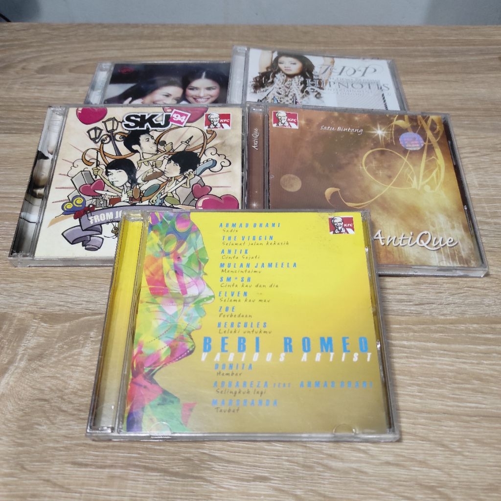 [PRELOVED - READY STOCK] KASET CD MUSIK KFC JADUL BEBI ROMEO ANTIQUE SATU BINTANG SKJ'94 FROM JOGJA 