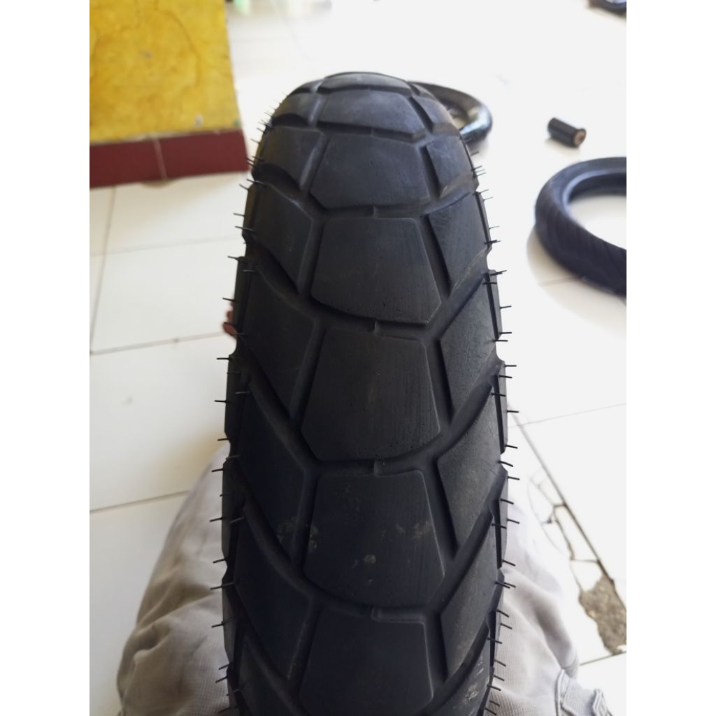 BAN DEPAN MOTOR ADV IRC UK 110/80