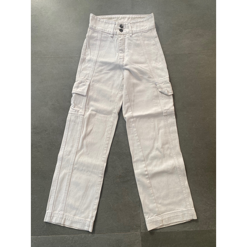 [PRELOVED BAJU] Celana Cargo Putih - Jiniso