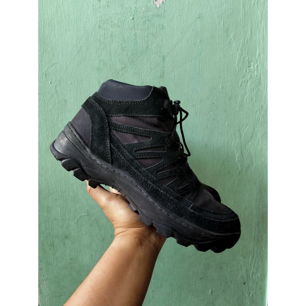 Sepatu Tactical Salomon Second