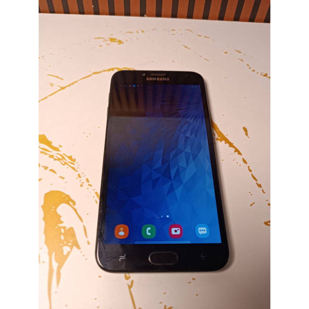 samsung J4 2/32 second minus