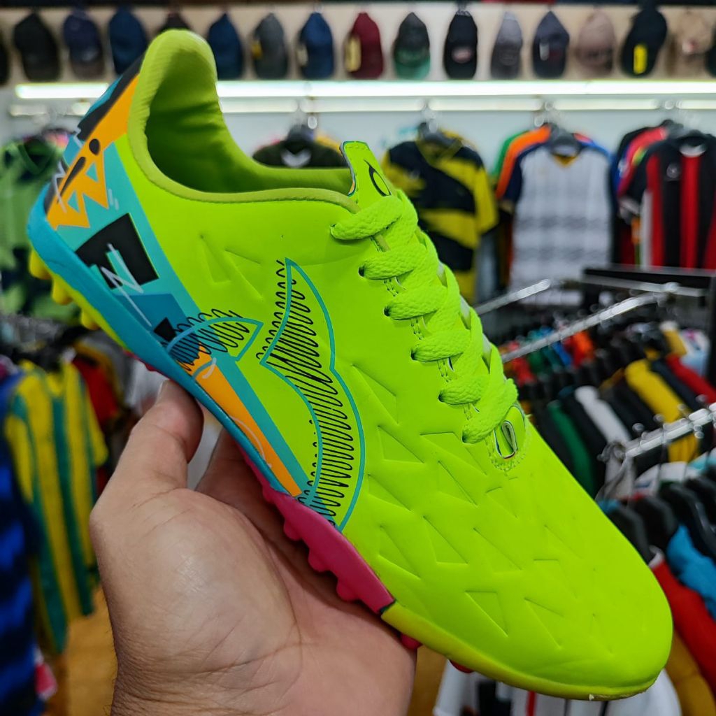 Sepatu Futsal Mini Soccer Dewasa Sol Dijahit / Sepatu Mini Soccer