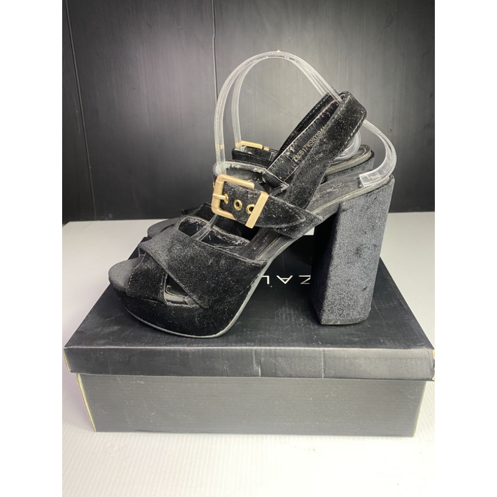 preluv sepatu zalora