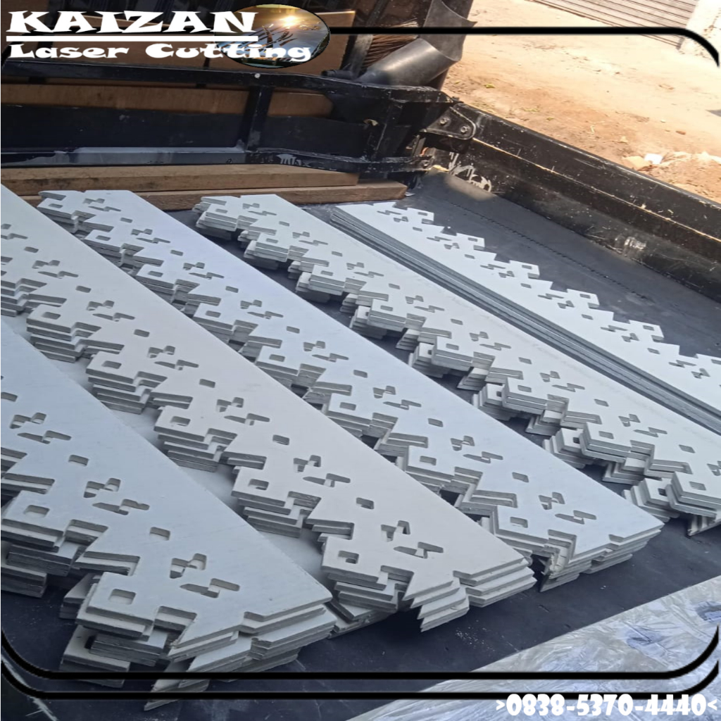 LISPLANG GRC MOTIF CUSTOM (20x120cm)