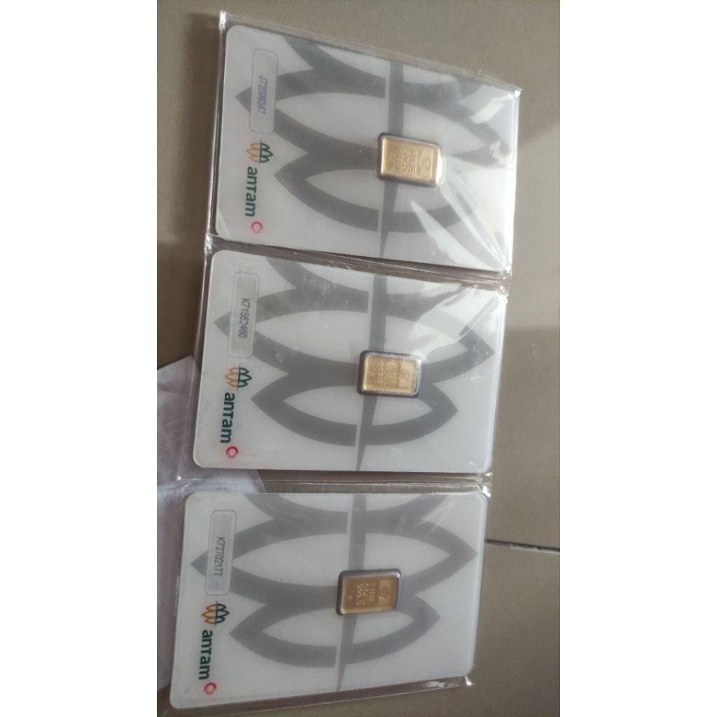 Emas Batangan 1gr dan 2gr Antam 24 Karat Murni th 22 23 beli th 25
