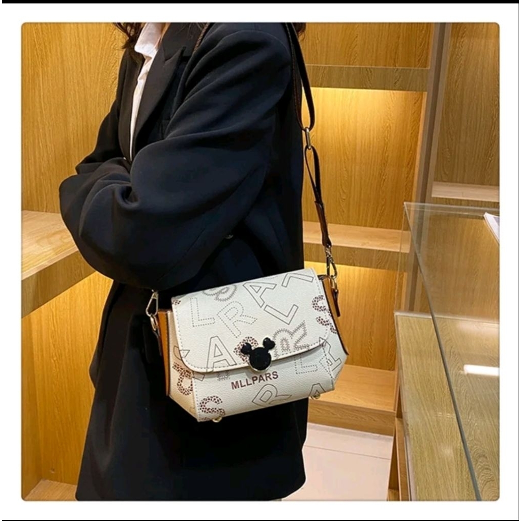 Tas Selempang Wanita Mickey Mouse