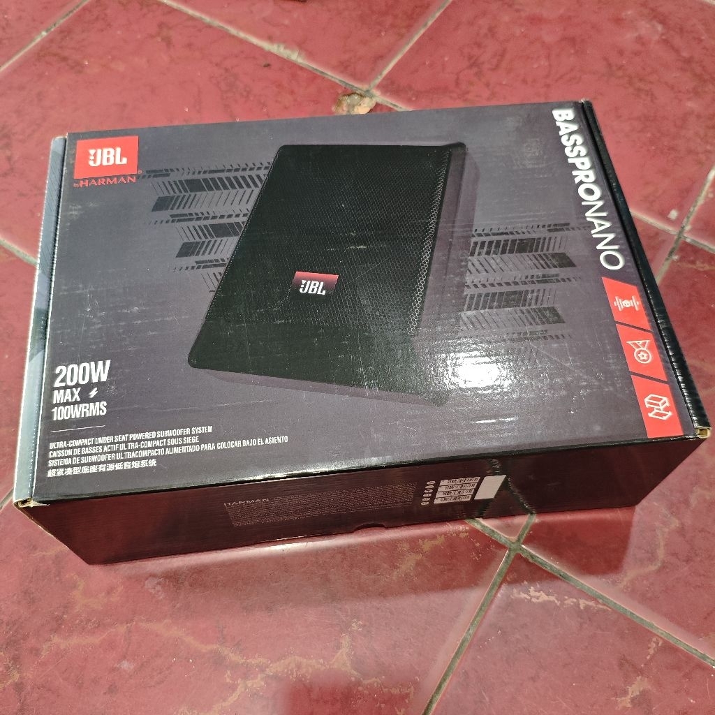 Subwoofer Aktif JBL BASSPRO NANO 8inc