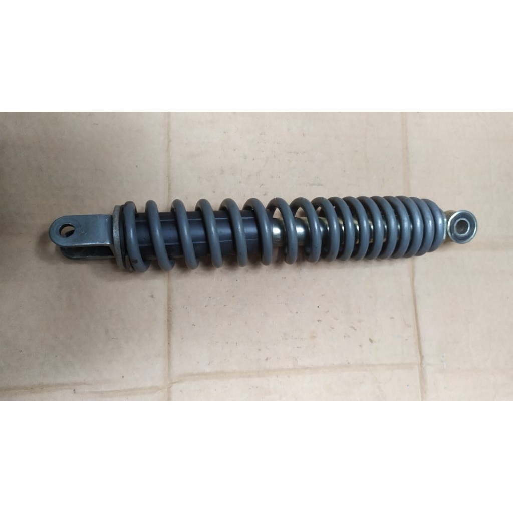 shockbreaker belakang Suzuki SkyDrive bekas original