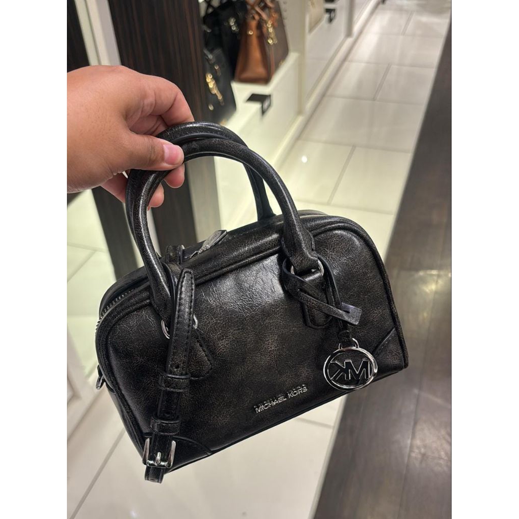 MK Thomson xs satchel black 20.5 x 8 x 13