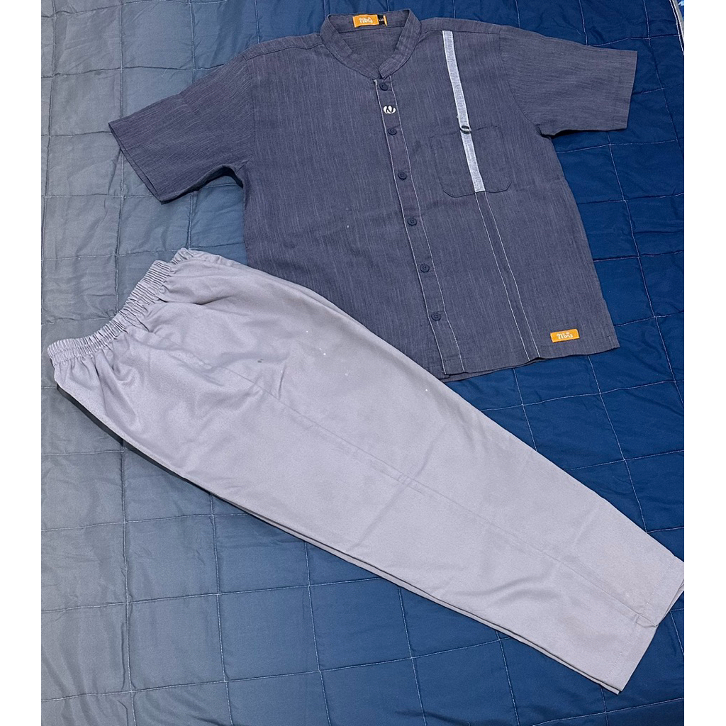 Preloved koko anak laki2 branded merk NIBRAS size L10