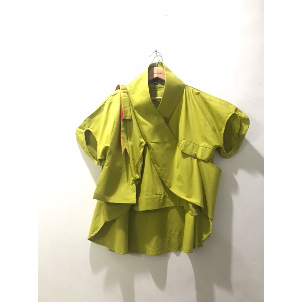OLINE WORKROBE - AKSHA RIBBONED TOP IN YELLOW