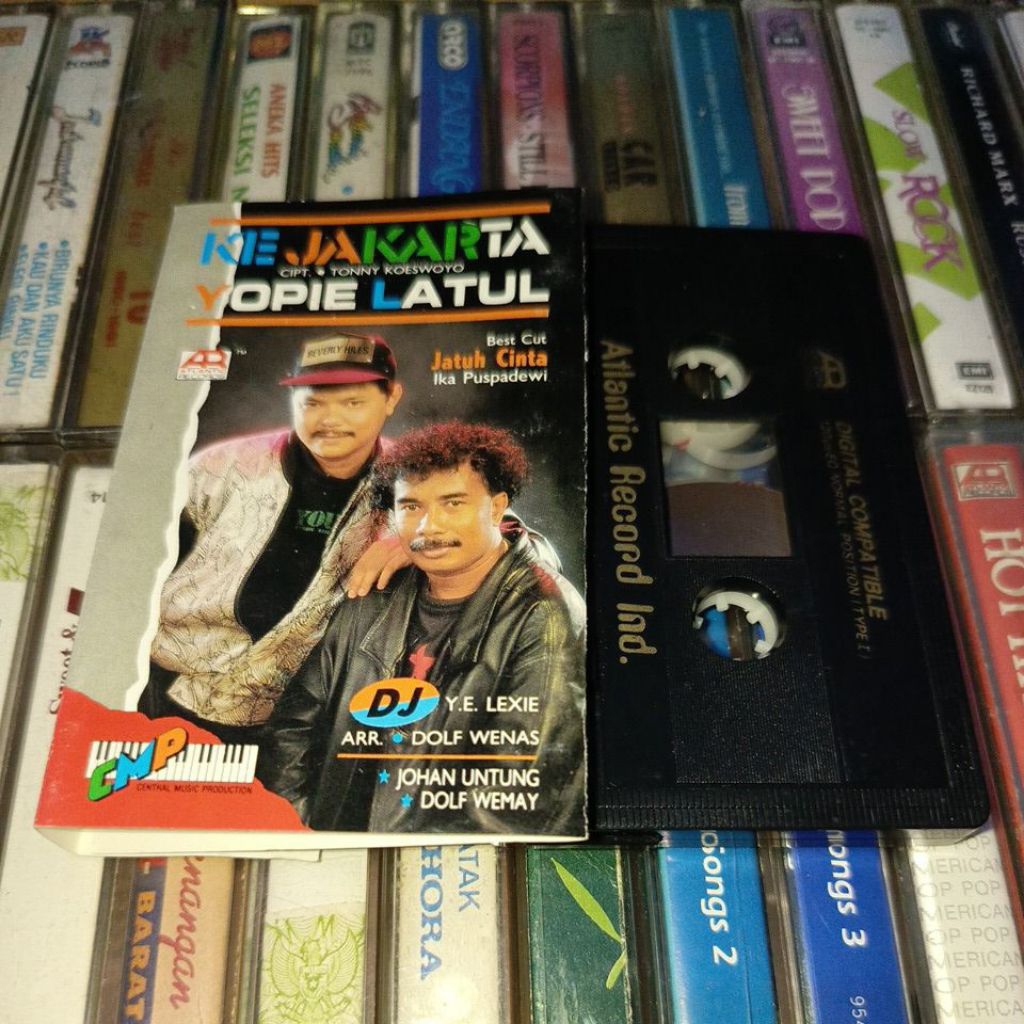 KASET YOPIE LATUL DOLF WEMAY IKA PUSPA DEWI KE JAKARTA JATUH CINTA DJ LEXIE