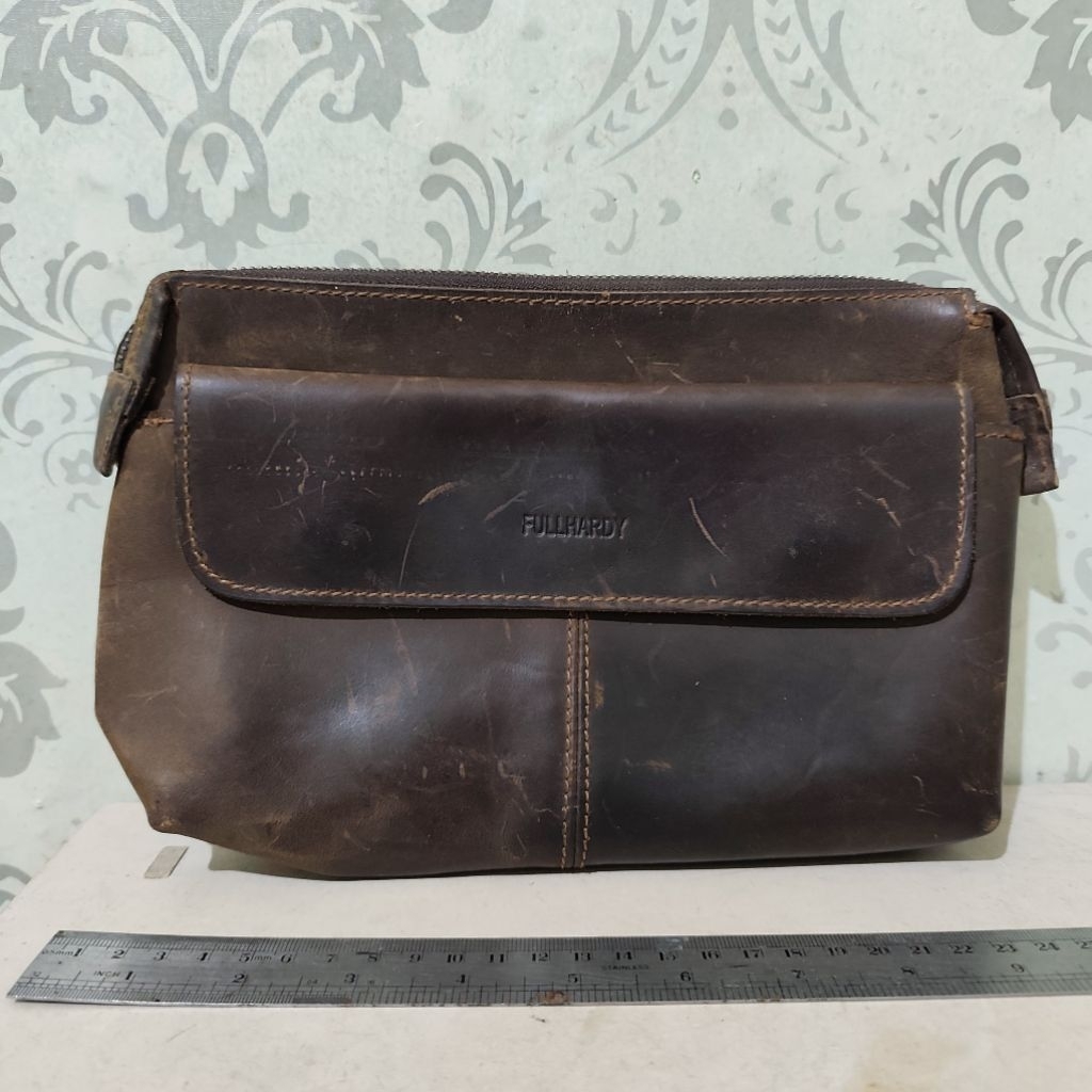 Clutch kulit FullHardy preloved