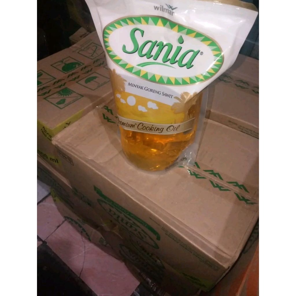 Minyak goreng sania 2000ml