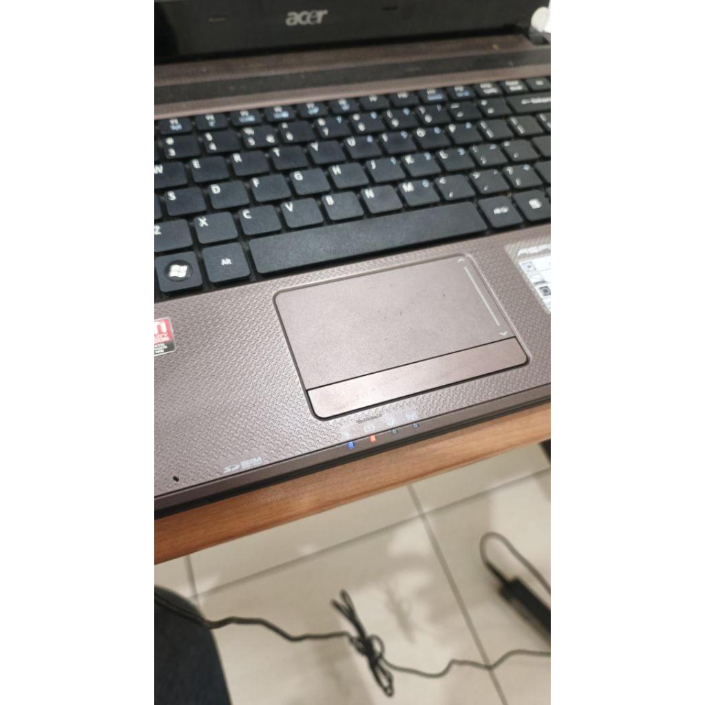 ~laptop second aser core i3