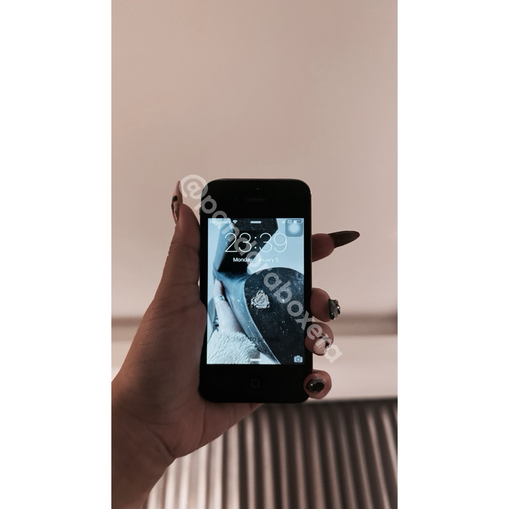 Iphone 4s 8GB Wifi only SECOND