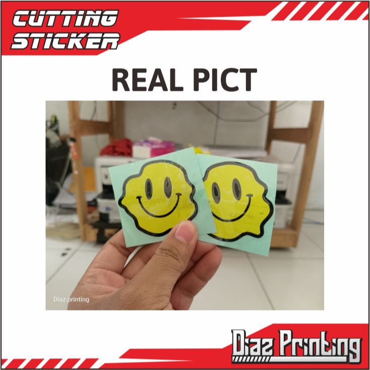 Stiker cutting Lucu emoji senyum emot tersenyum